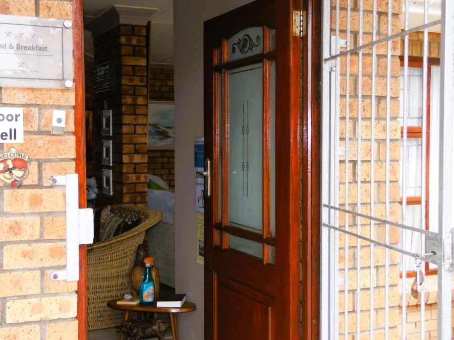 9 Bedroom Property for Sale in East Bank Eastern Cape